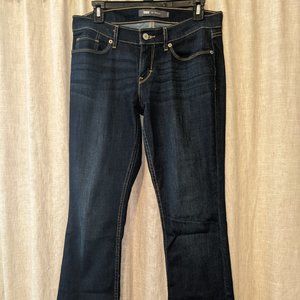 Low-rise Bootcut Levi's Jeans
